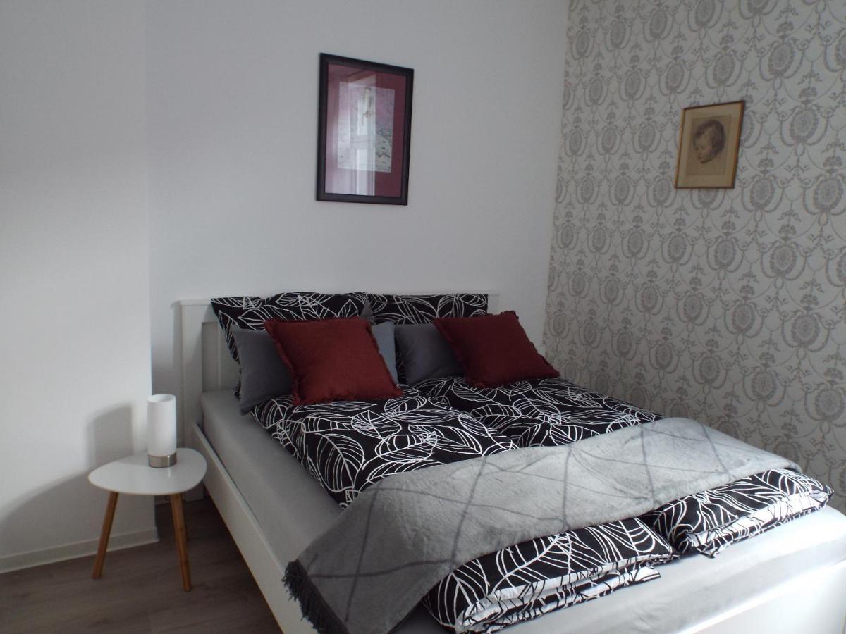 Ferienwohnung Mittendrin Neustadt an der Weinstraße Extérieur photo